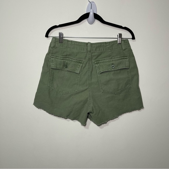 Gap women’s olive green utility pockets summer high waisted shorts in size US 8 - Picture 7 of 9